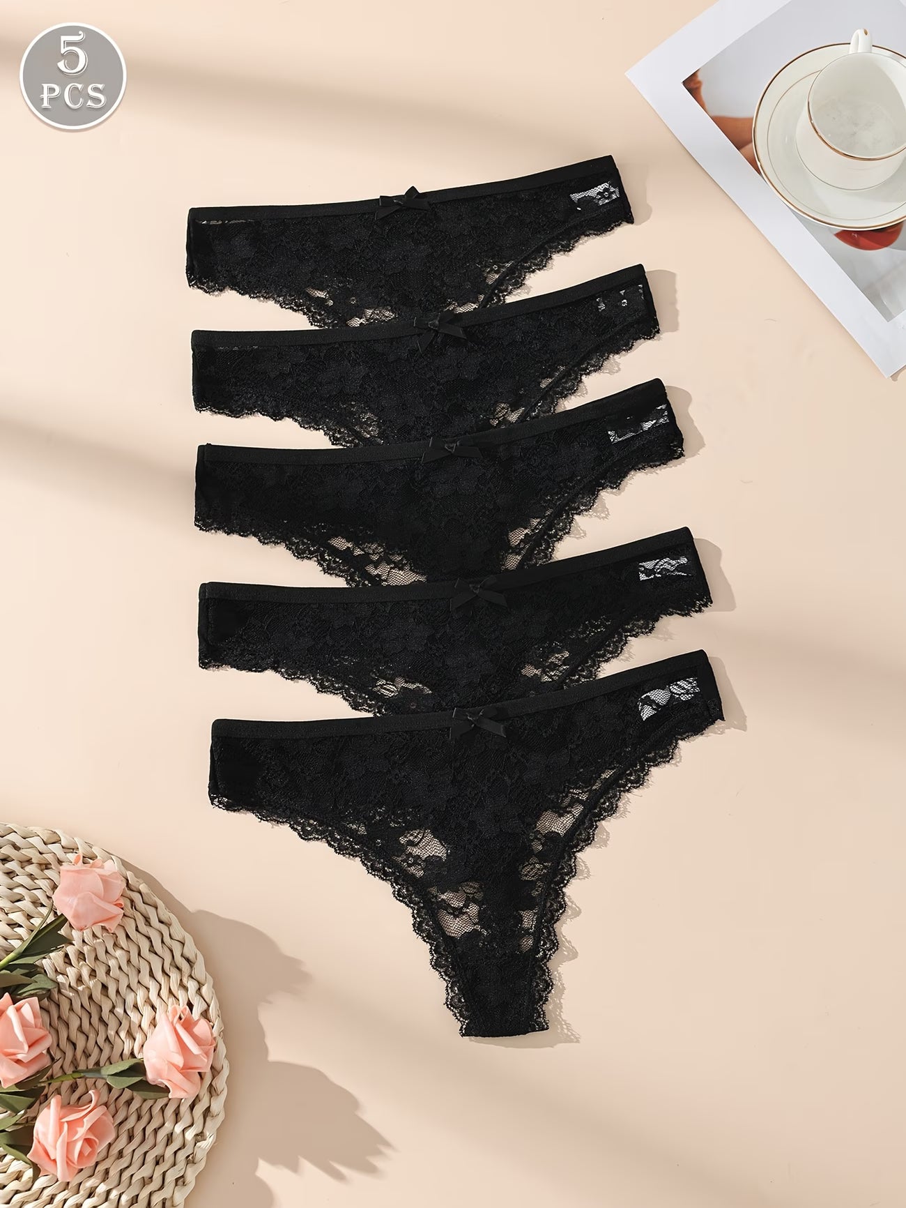 string sexy en dentelle