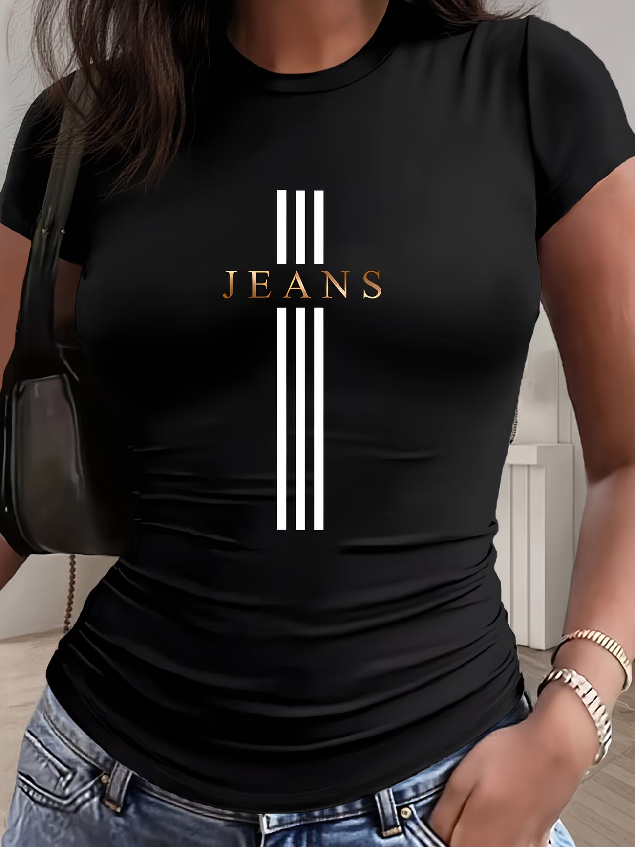 T-shirt décontracté ajusté